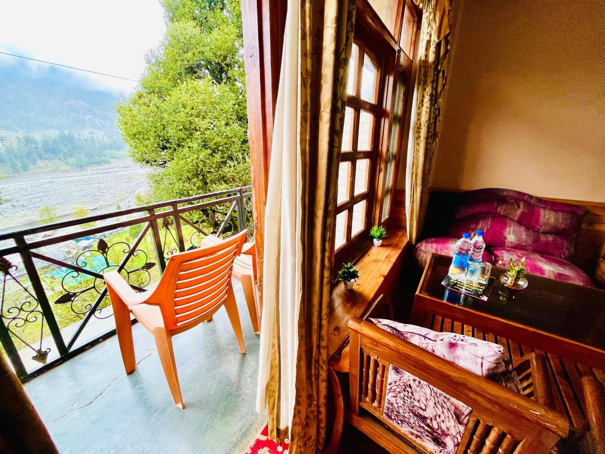 The Hollywood Vibes - #Riverview #Premium Rooms #Prime Location #Most Awarded #Parking #Top Rated #Open Terrace #Best Selling Hotel In Manali Luaran gambar