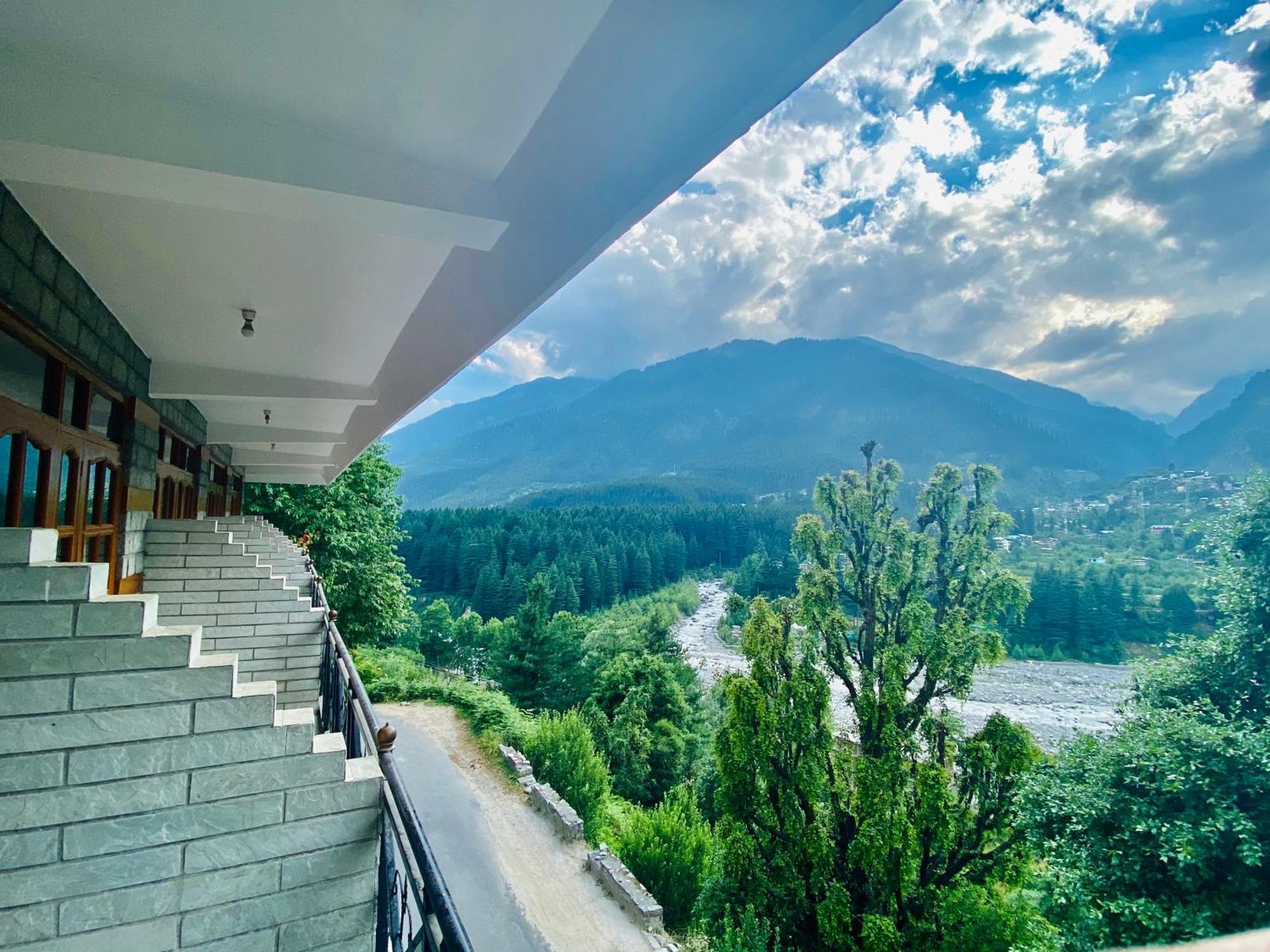 The Hollywood Vibes - #Riverview #Premium Rooms #Prime Location #Most Awarded #Parking #Top Rated #Open Terrace #Best Selling Hotel In Manali Luaran gambar